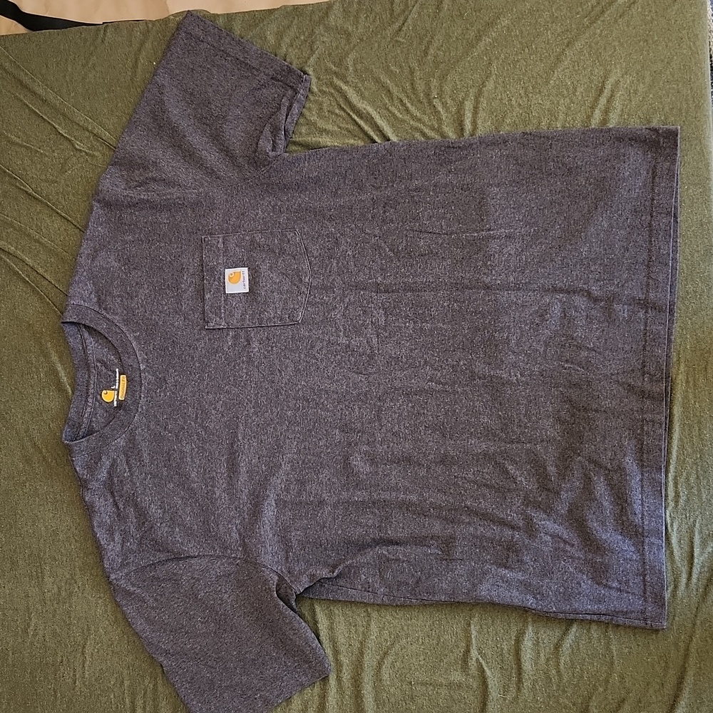 Large carhartt original fit tee